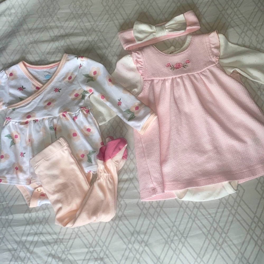 Two baby girl outfits 0-3 months